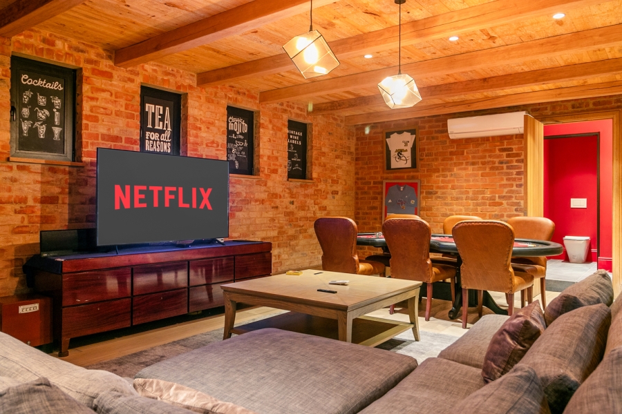 9 Bedroom Property for Sale in Beachy Head Western Cape